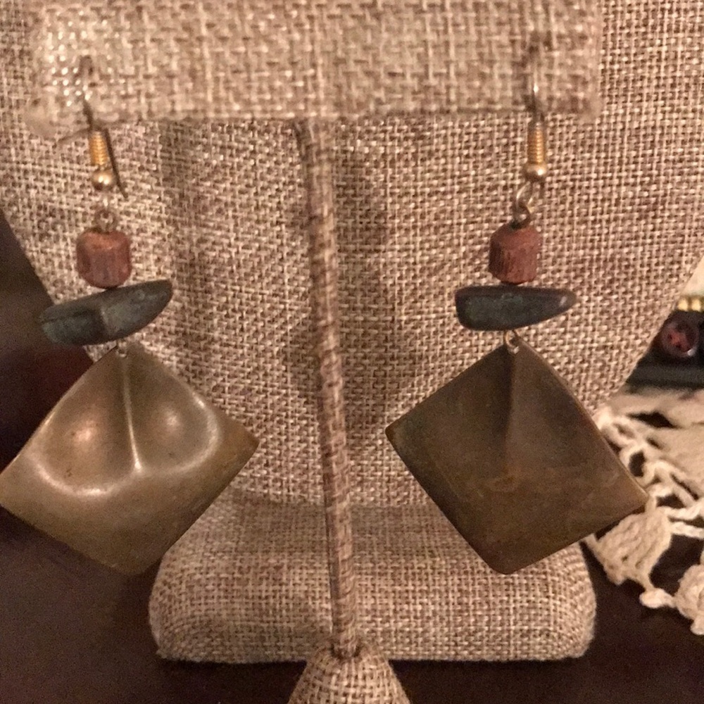 Metal and beaded earrings, pierced